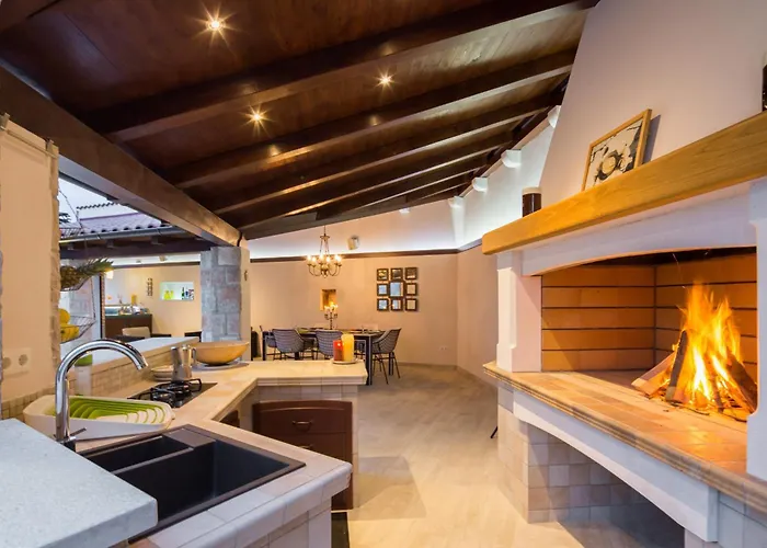 Vila Jasmine Dol (Hvar)